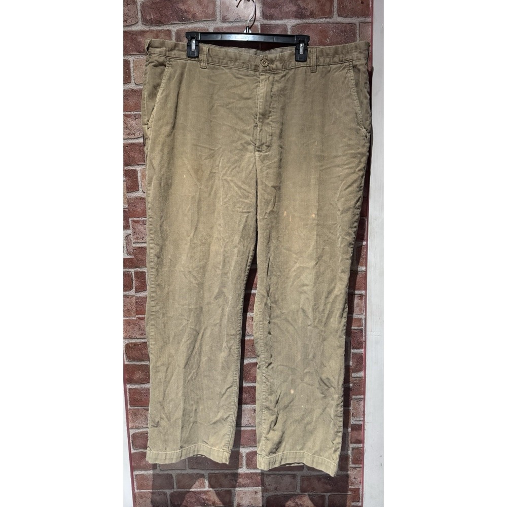 IZOD Corduroy Pants Men's Size 44/32 Tan‎ Brown Straight Leg Casual Dress Pants